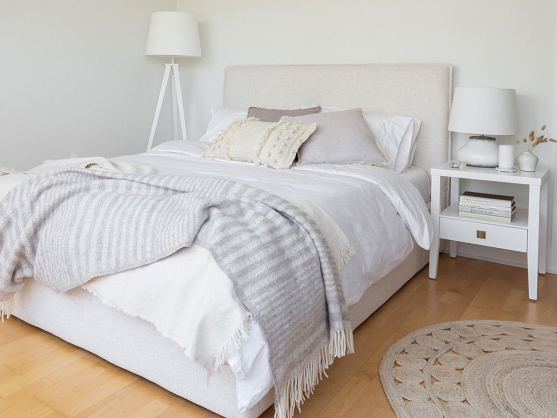 Julia King Storage Bed - Cream - Calgary Furniture Store