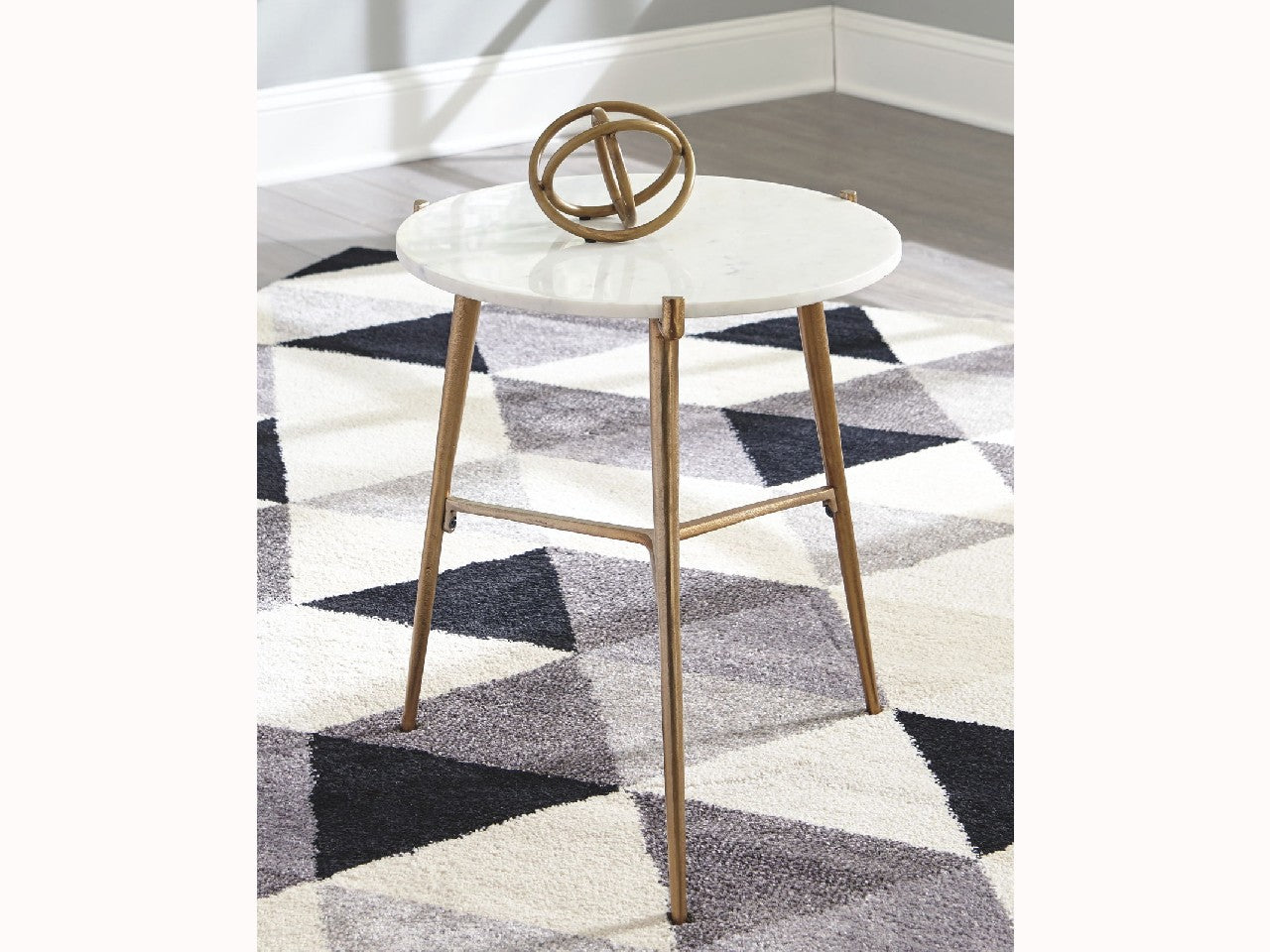 Chadton Accent Table | Calgary Furniture Store