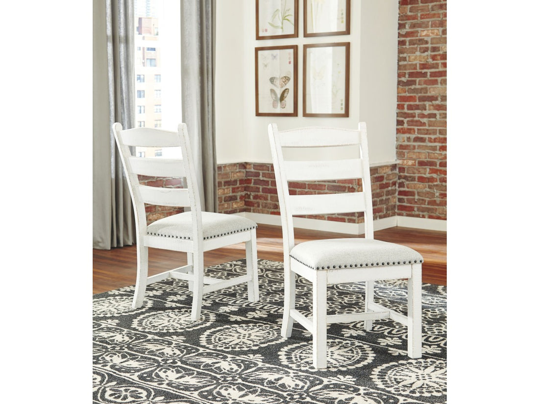 Valebeck Dining Room Chair | Calgary Furniture Store