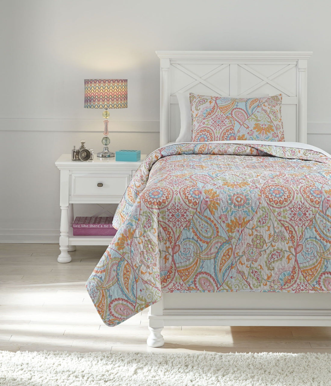 Jessamine Coverlet Set | Calgary Furniture Store