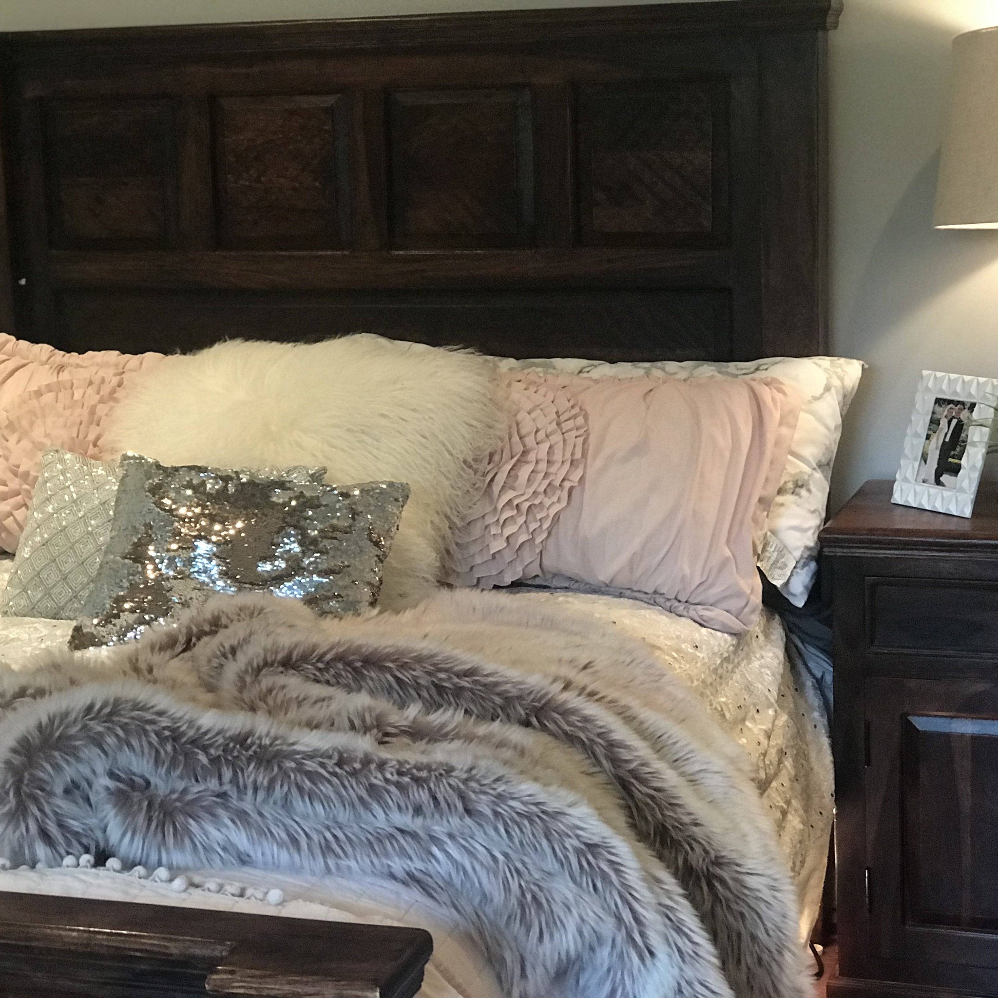 A Gorgeous Master Bedroom In 5 Steps!
