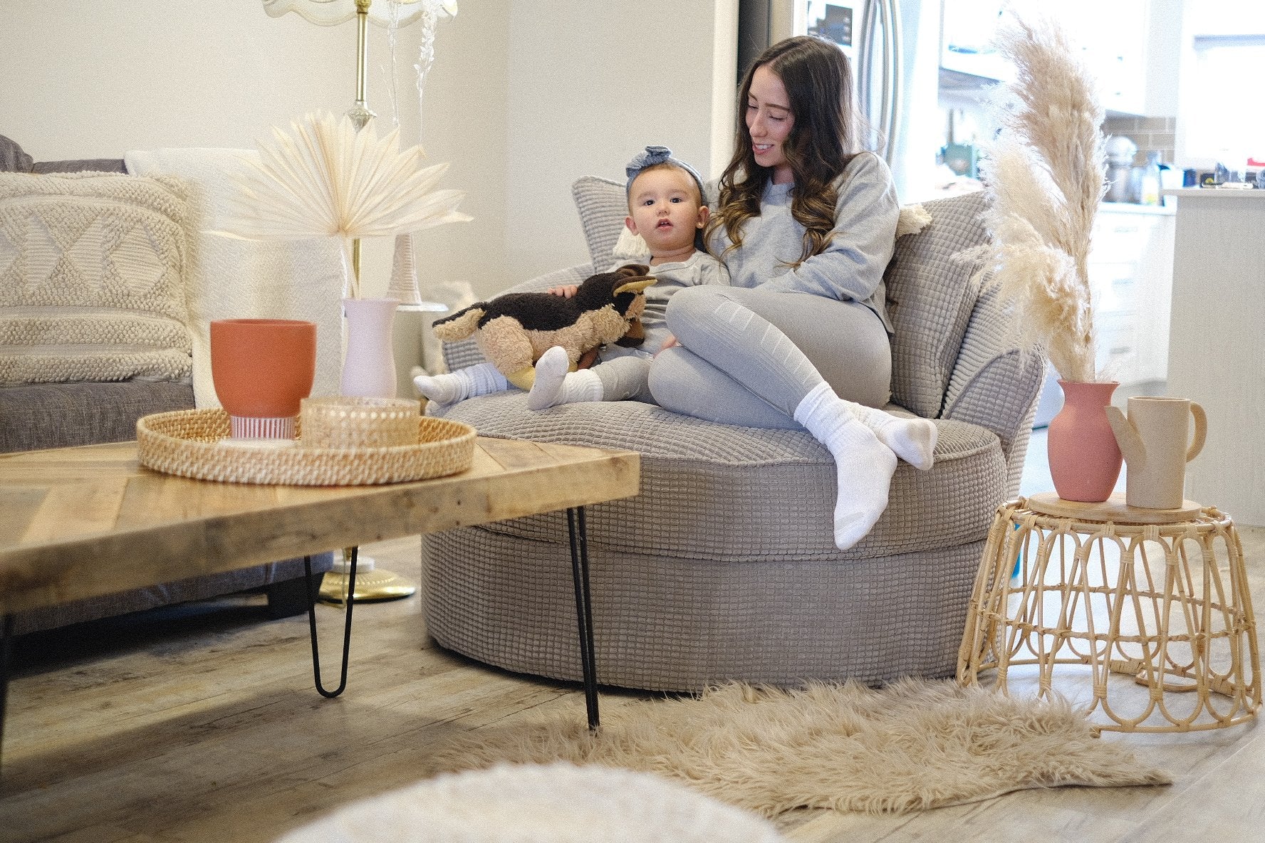 Choosing High-Quality Sofas: What to Shop for in Calgary Stores