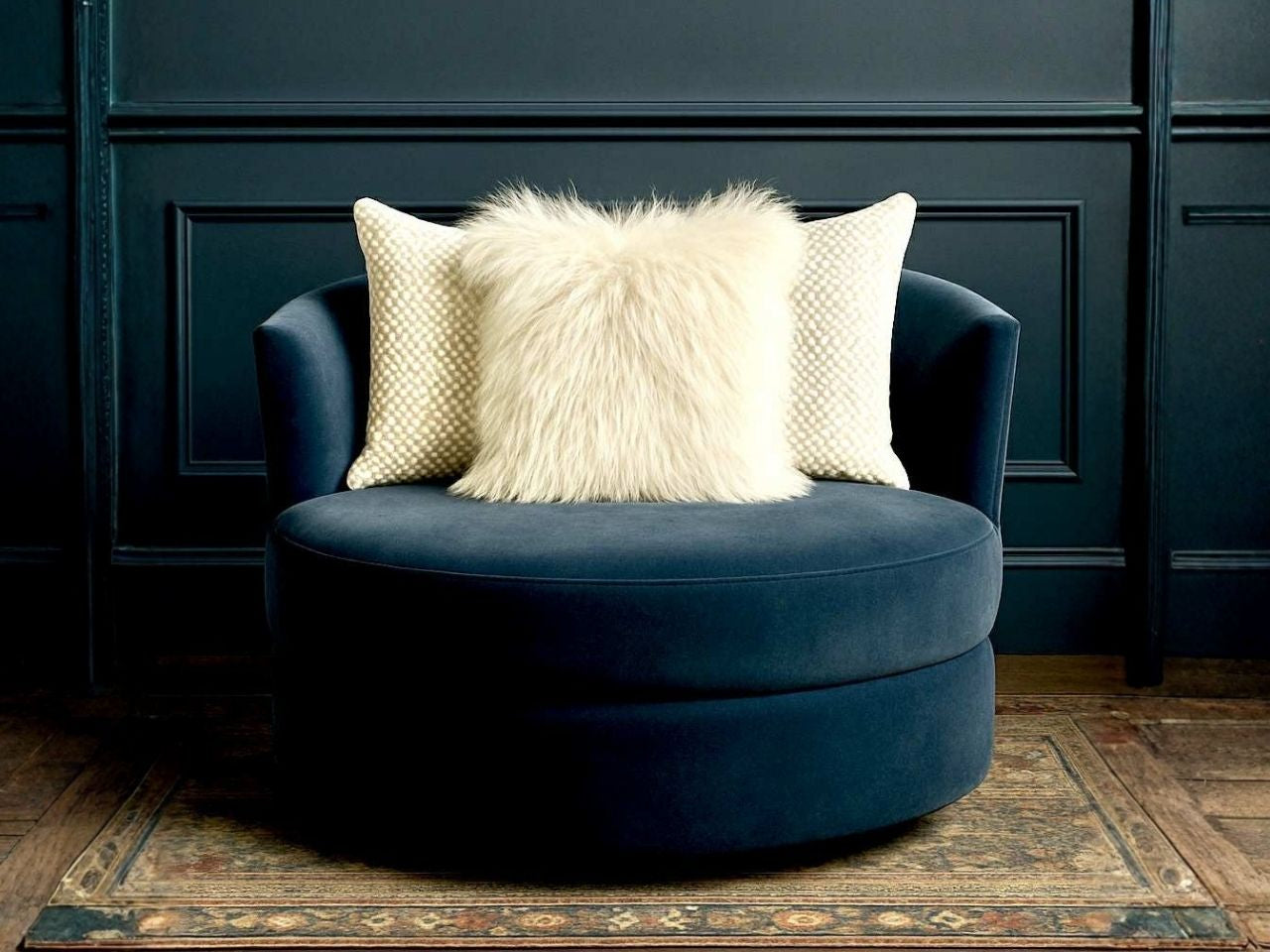 44" Lennox Mini Cuddle Nest Chair Vancouver 🇨🇦 - Calgary Furniture Store