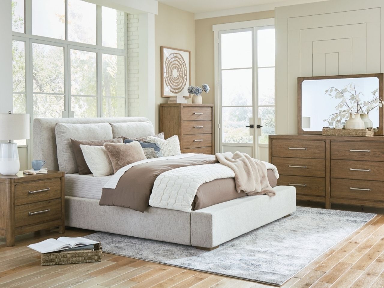 Cabalynn King Upholstered Bed - Light Brown Linen-Look Fabric Headboard