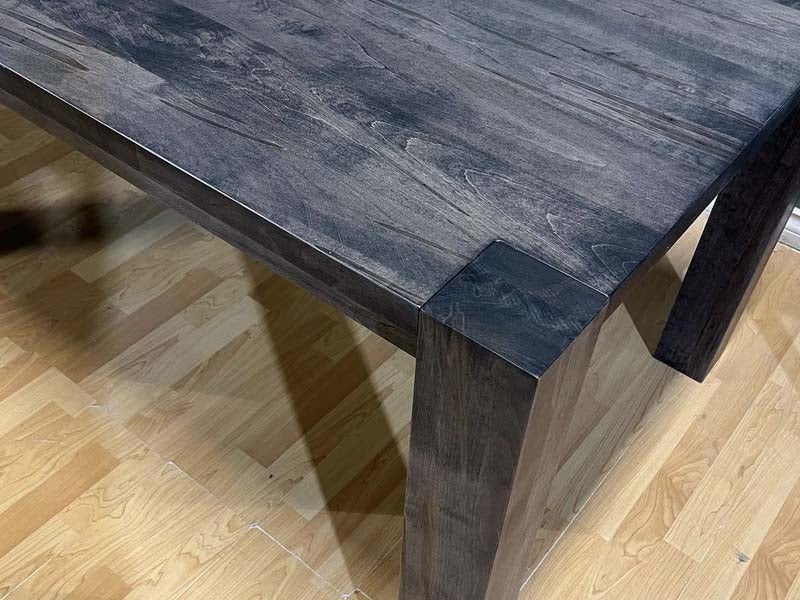 Classic Solid Wood Dining Table with Removable 18-inch Leaf Options