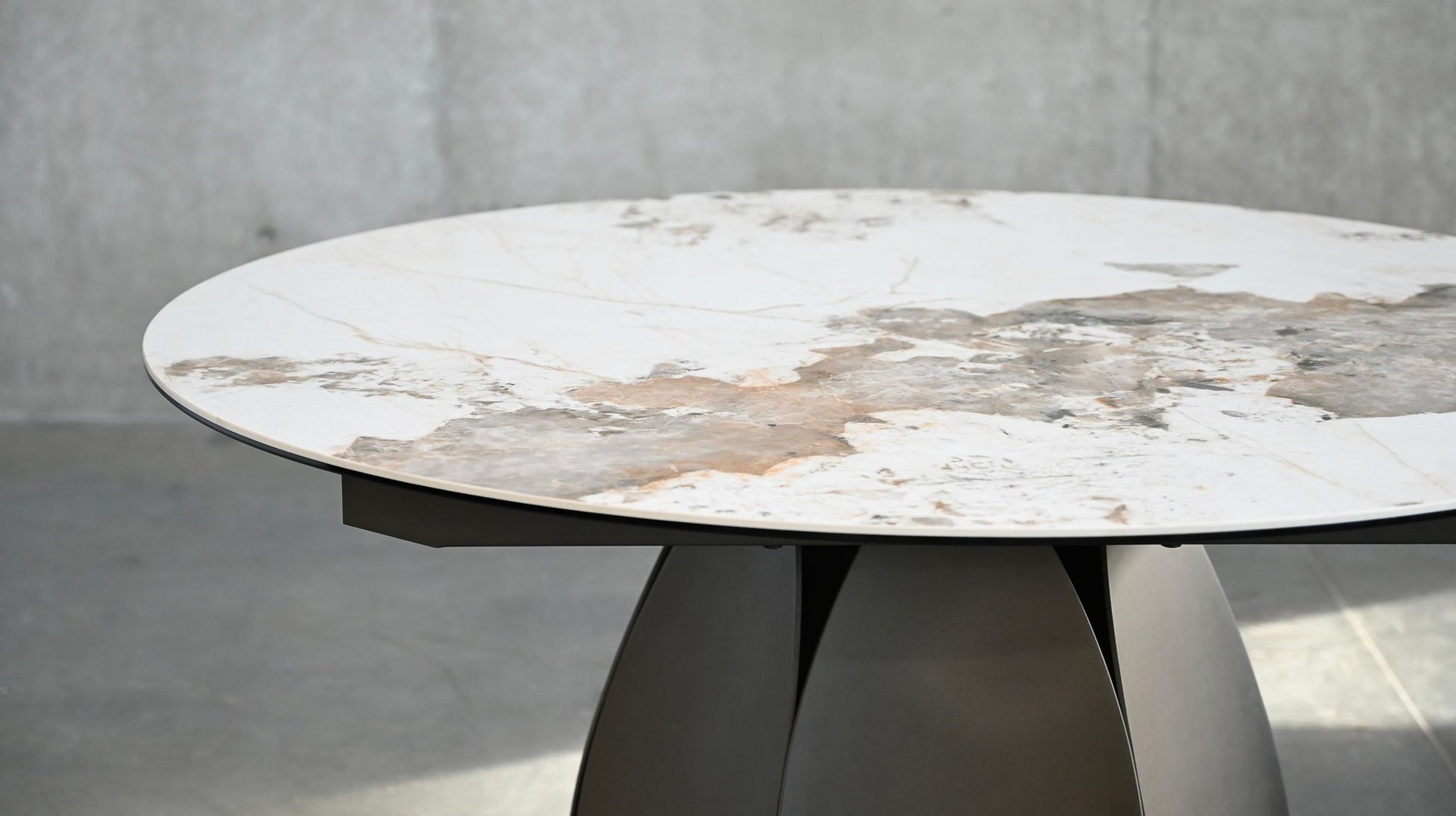 FORMA Dining Table with Magellano Ceramic Top and Bronze Base