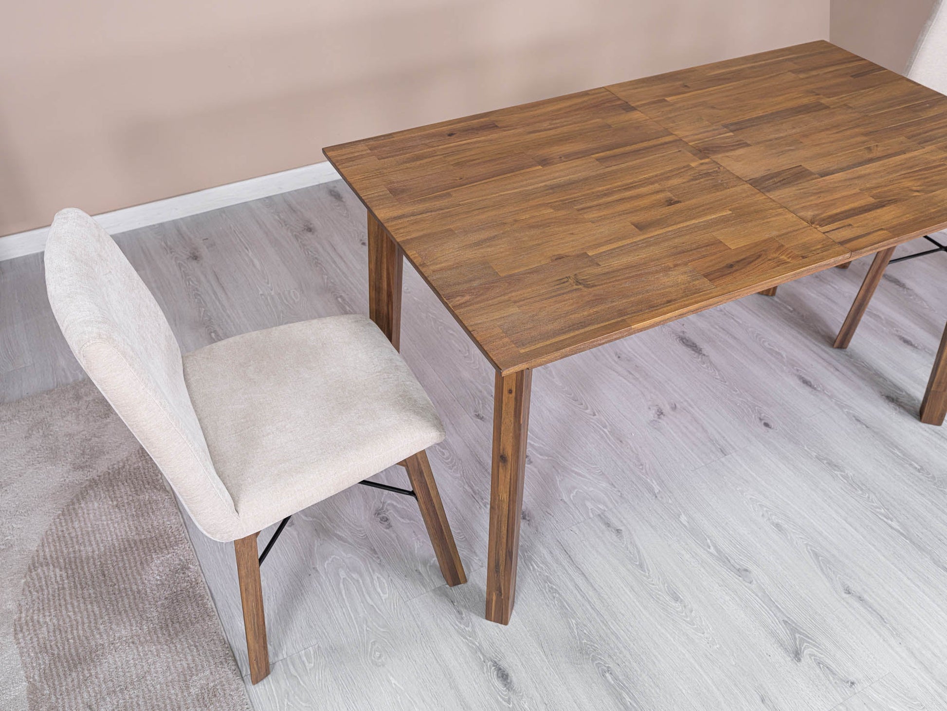 Gia Small Extension Dining Table 140–180 cm Warm Pecan