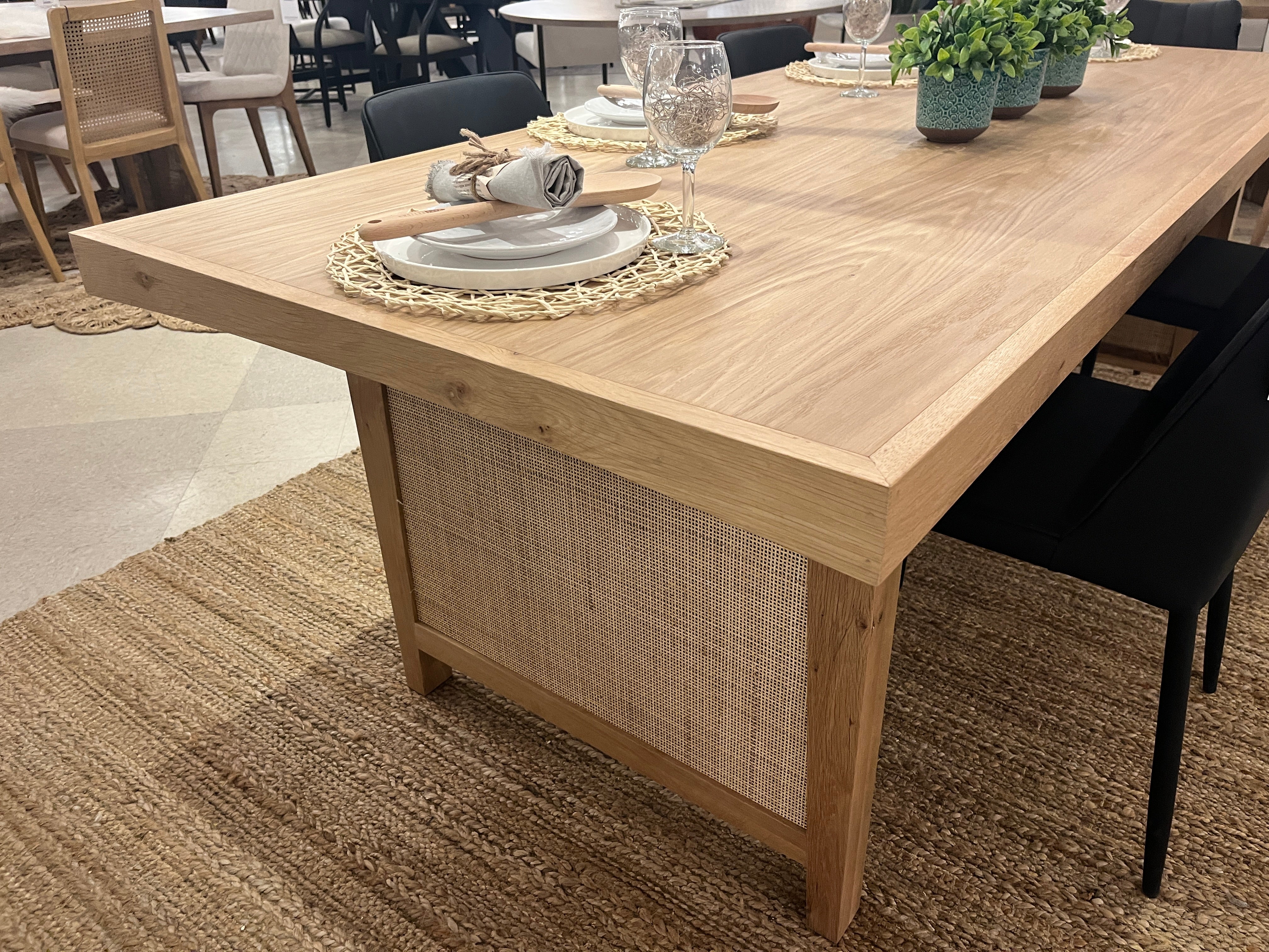 Harrington oak 2024 dining table