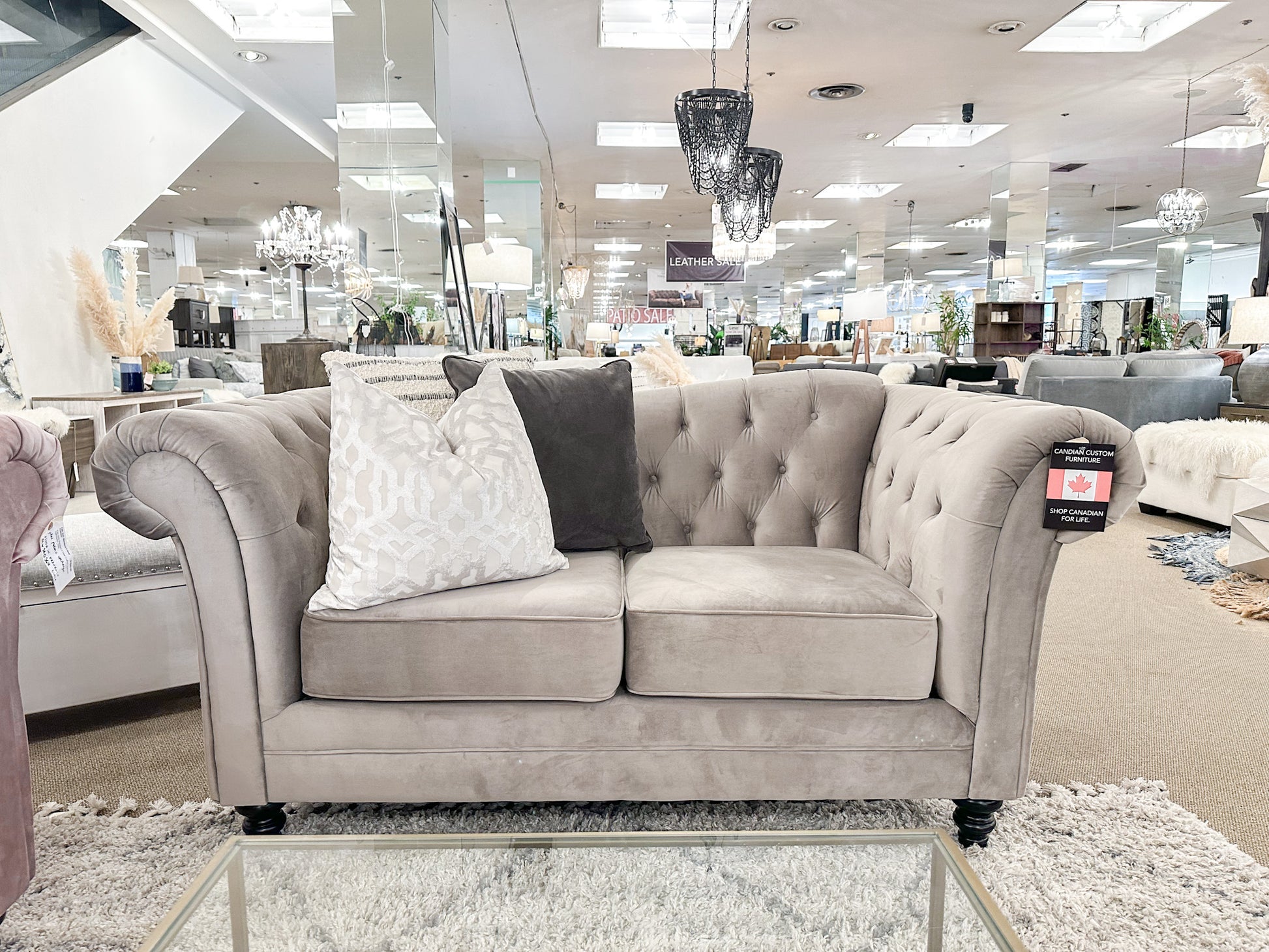 Flair Custom Loveseat 🇨🇦 | Calgary Furniture Store