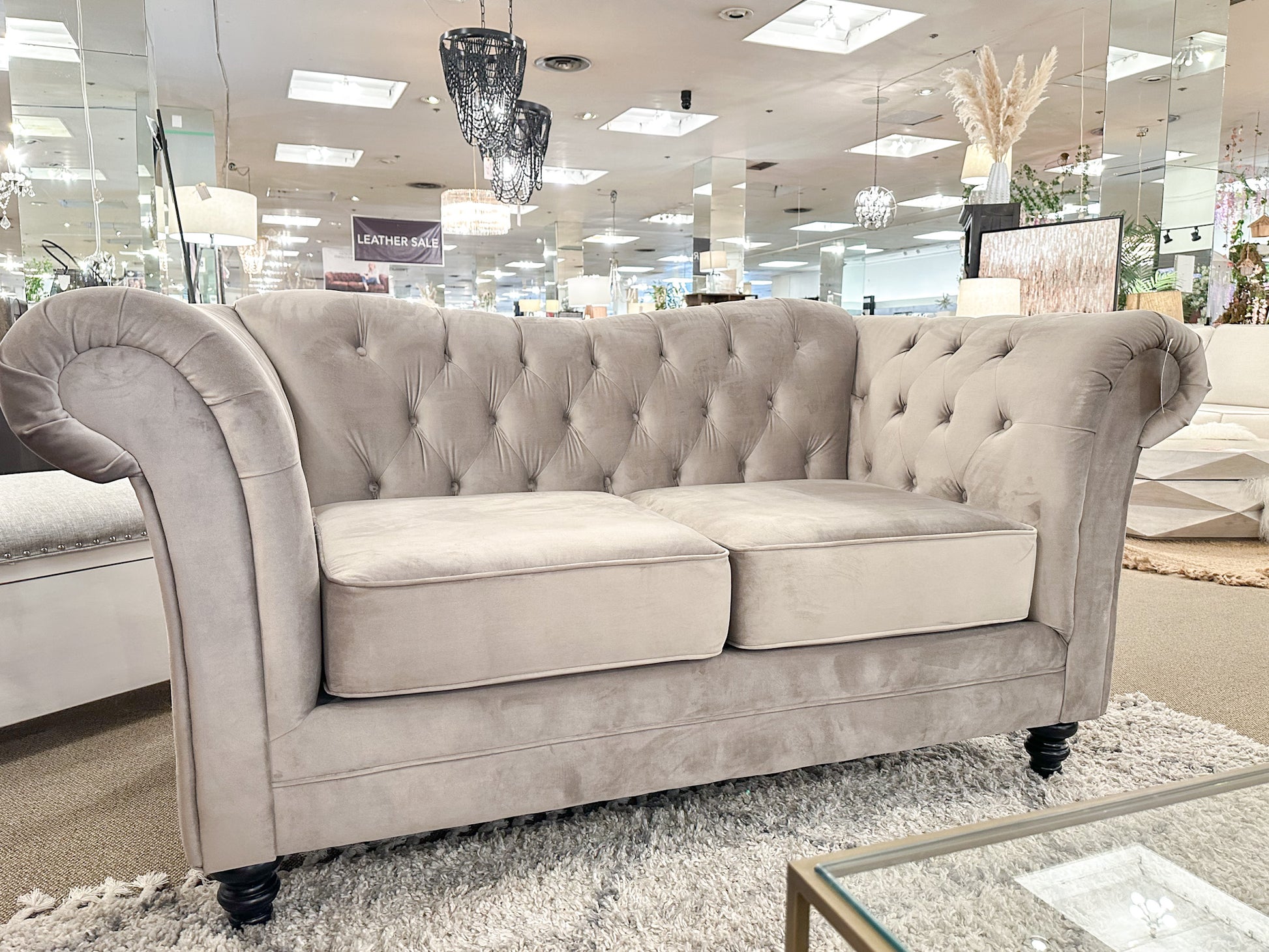 Flair Custom Loveseat 🇨🇦 | Calgary Furniture Store