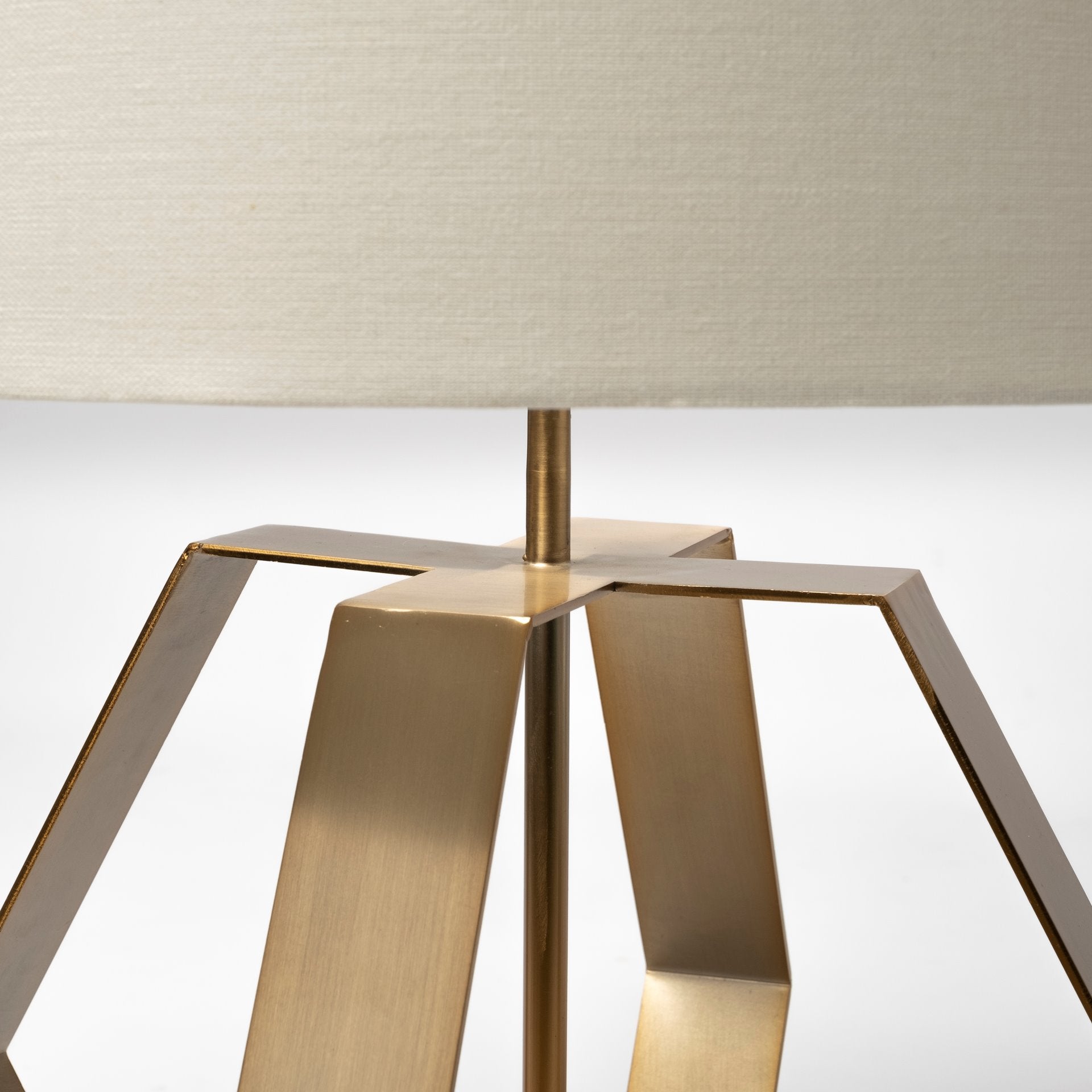 Edwards Table Lamp | Calgary Furniture Store