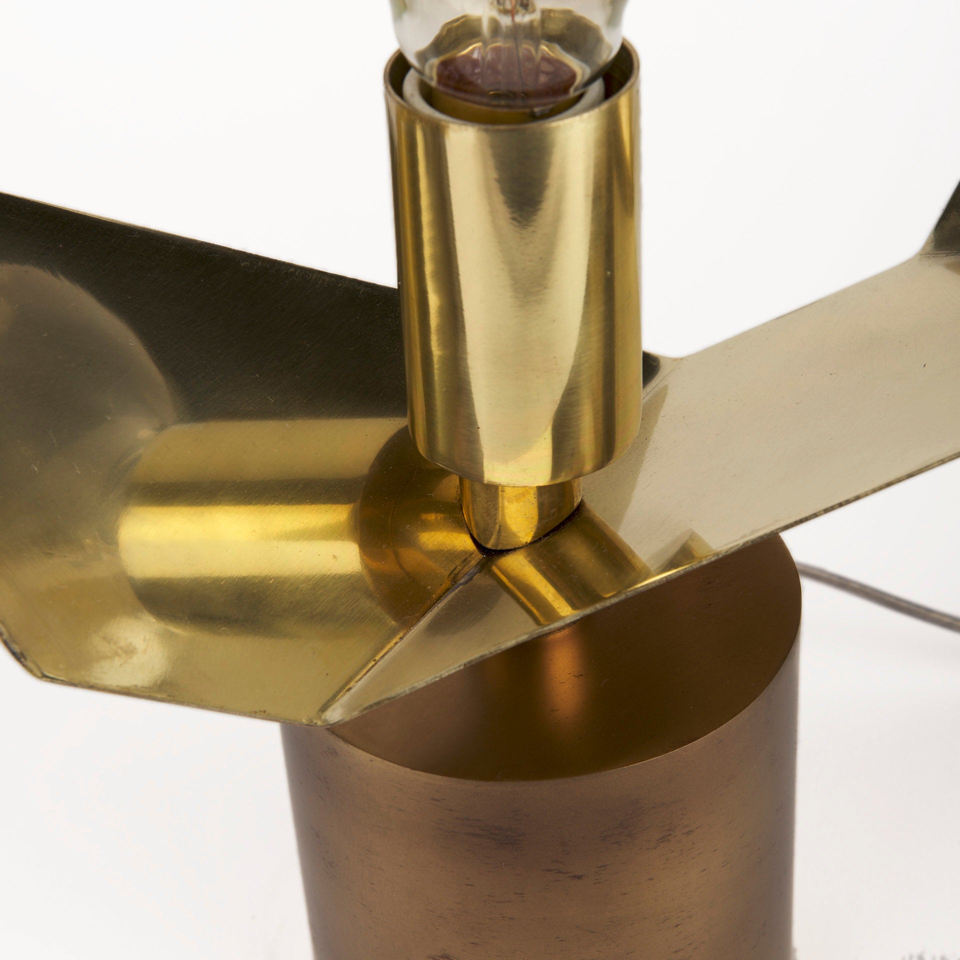 Shamir Table Lamp | Calgary Furniture Store