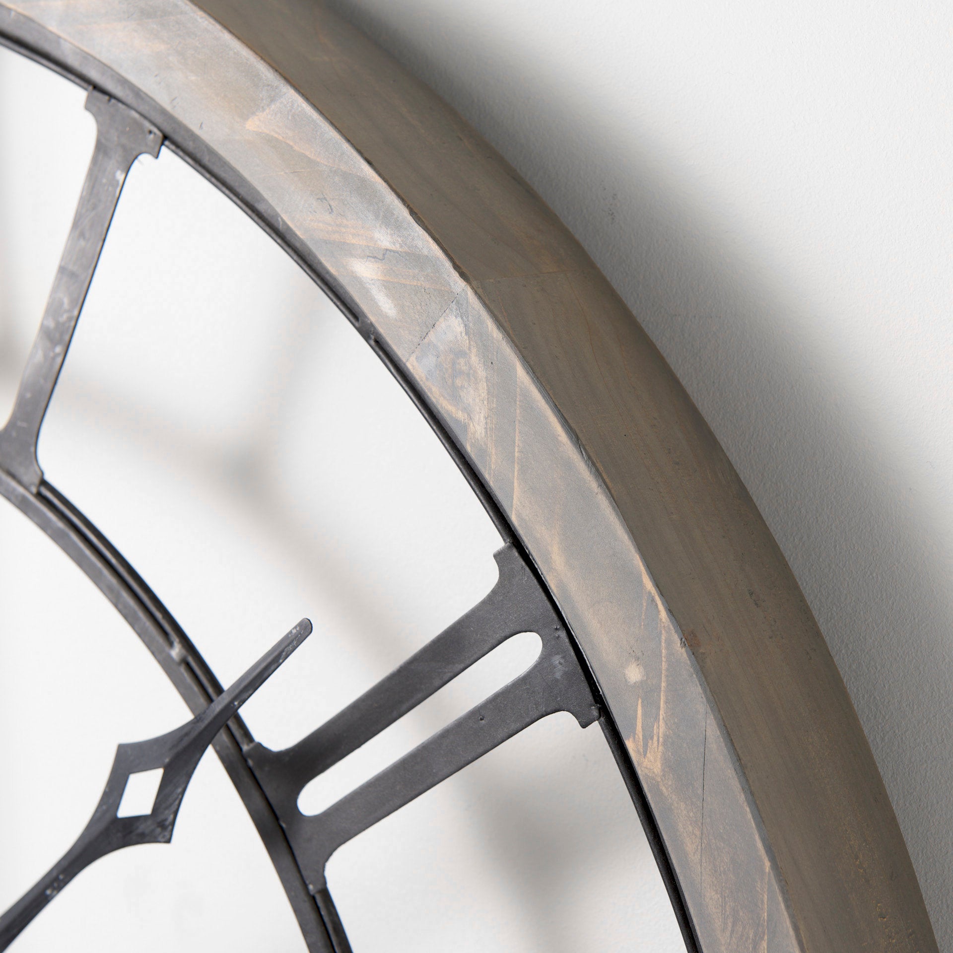 Mething Gray Wall Clock | Calgary Furniture Store