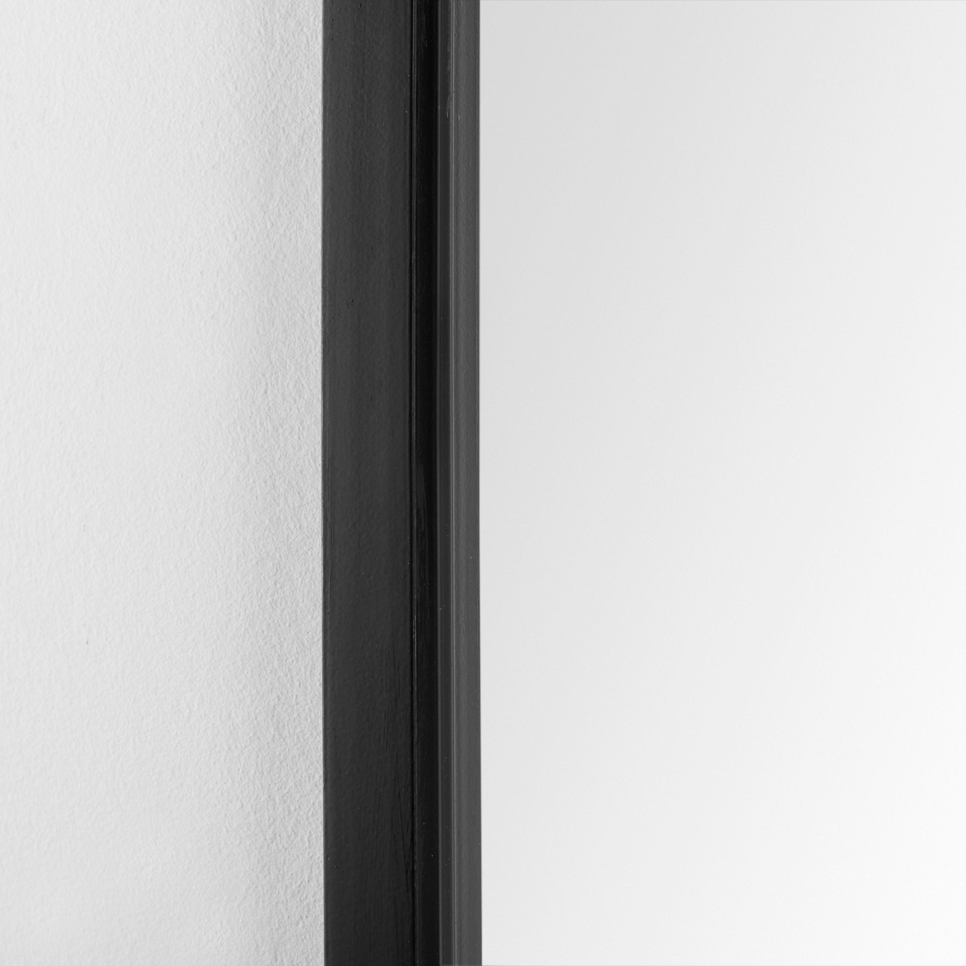 Giovanna Pointed Arch - Black | Calgary Furniture Store