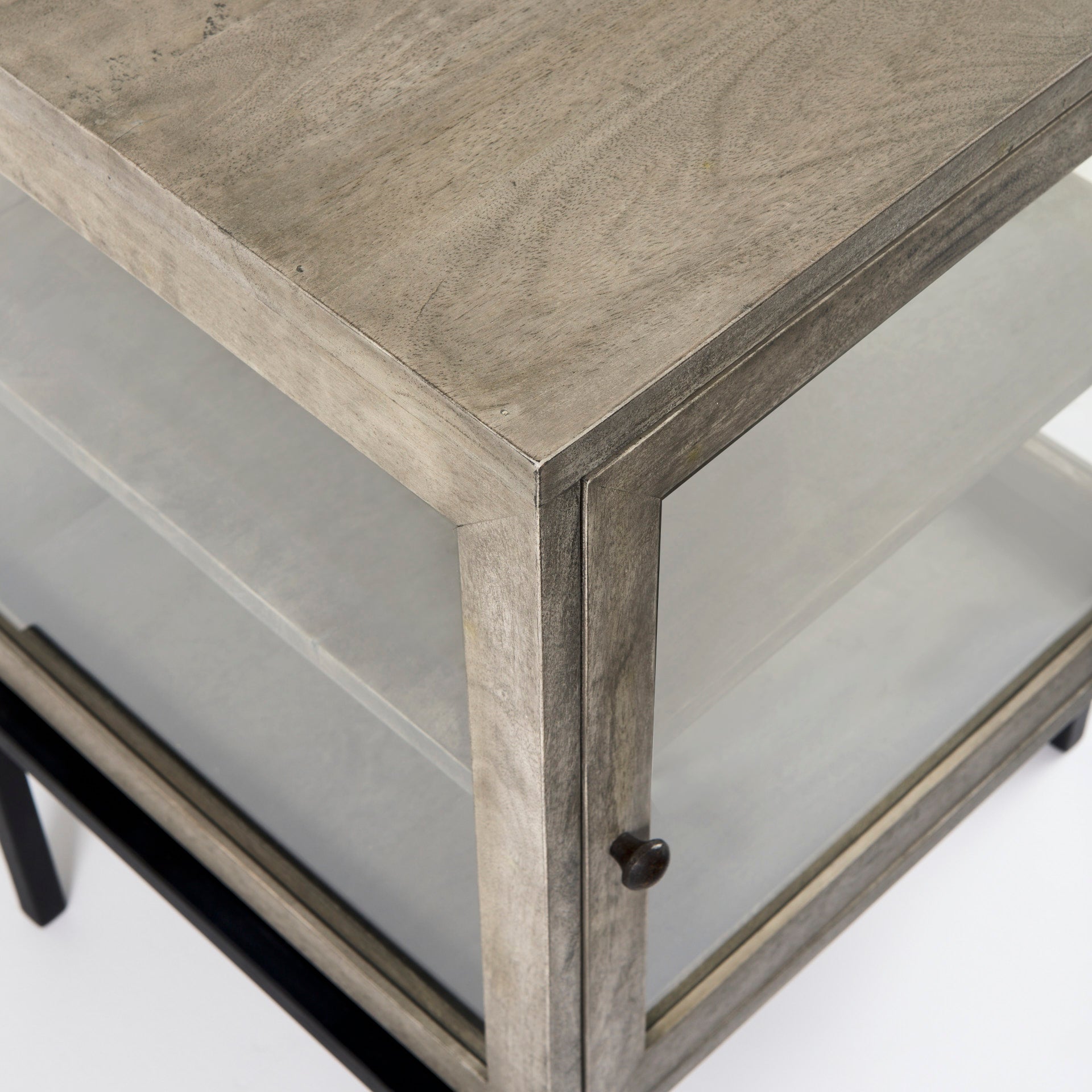 Arelius Side Table - Gray | Calgary Furniture Store