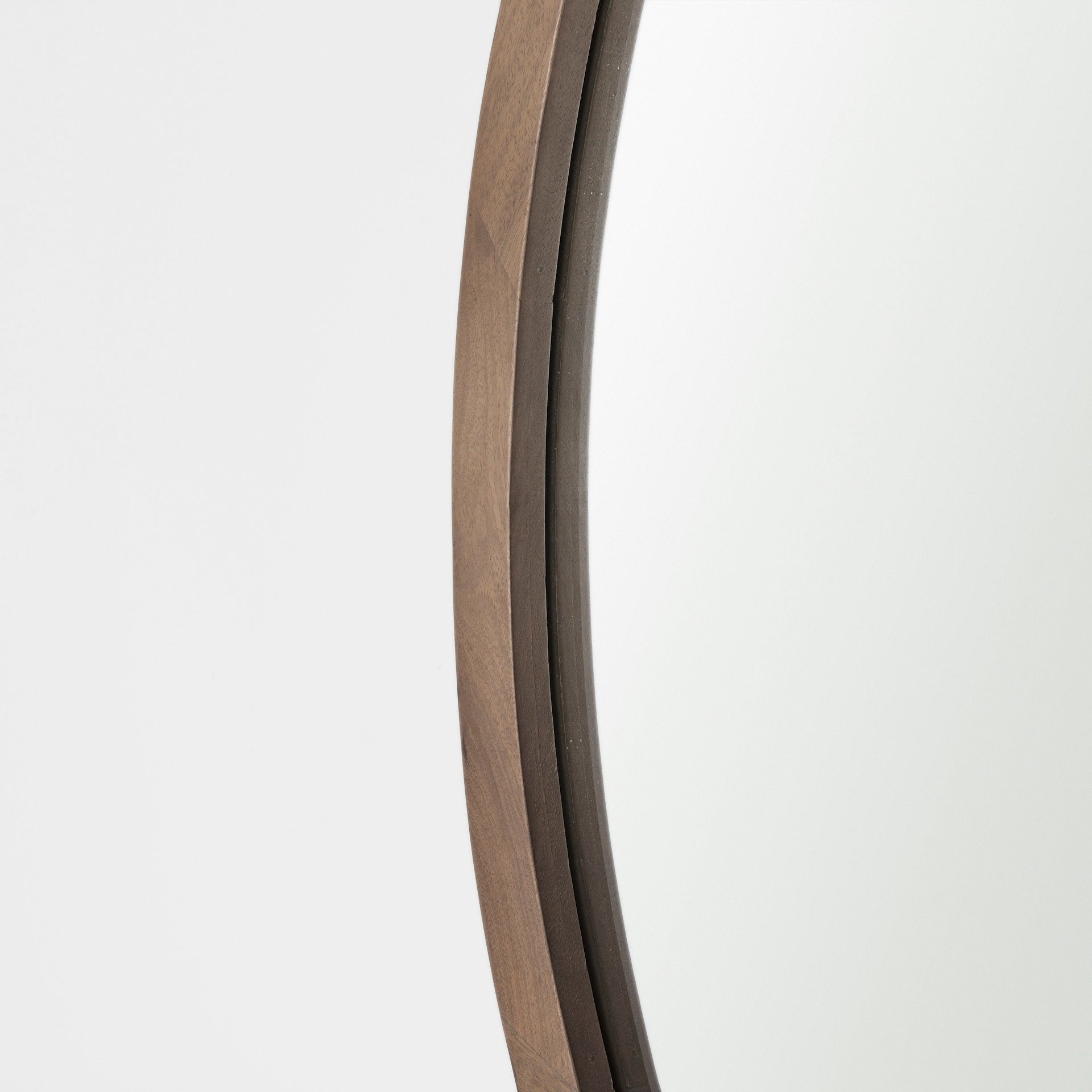Gambit Round Mirror | Calgary Furniture Store