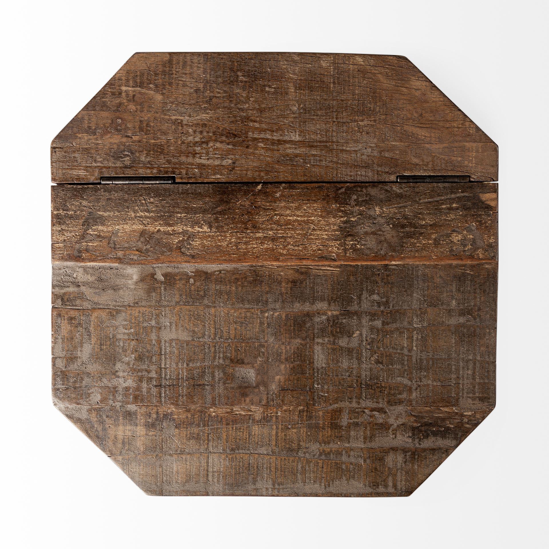 Esagano Natural Side Table | Calgary Furniture Store