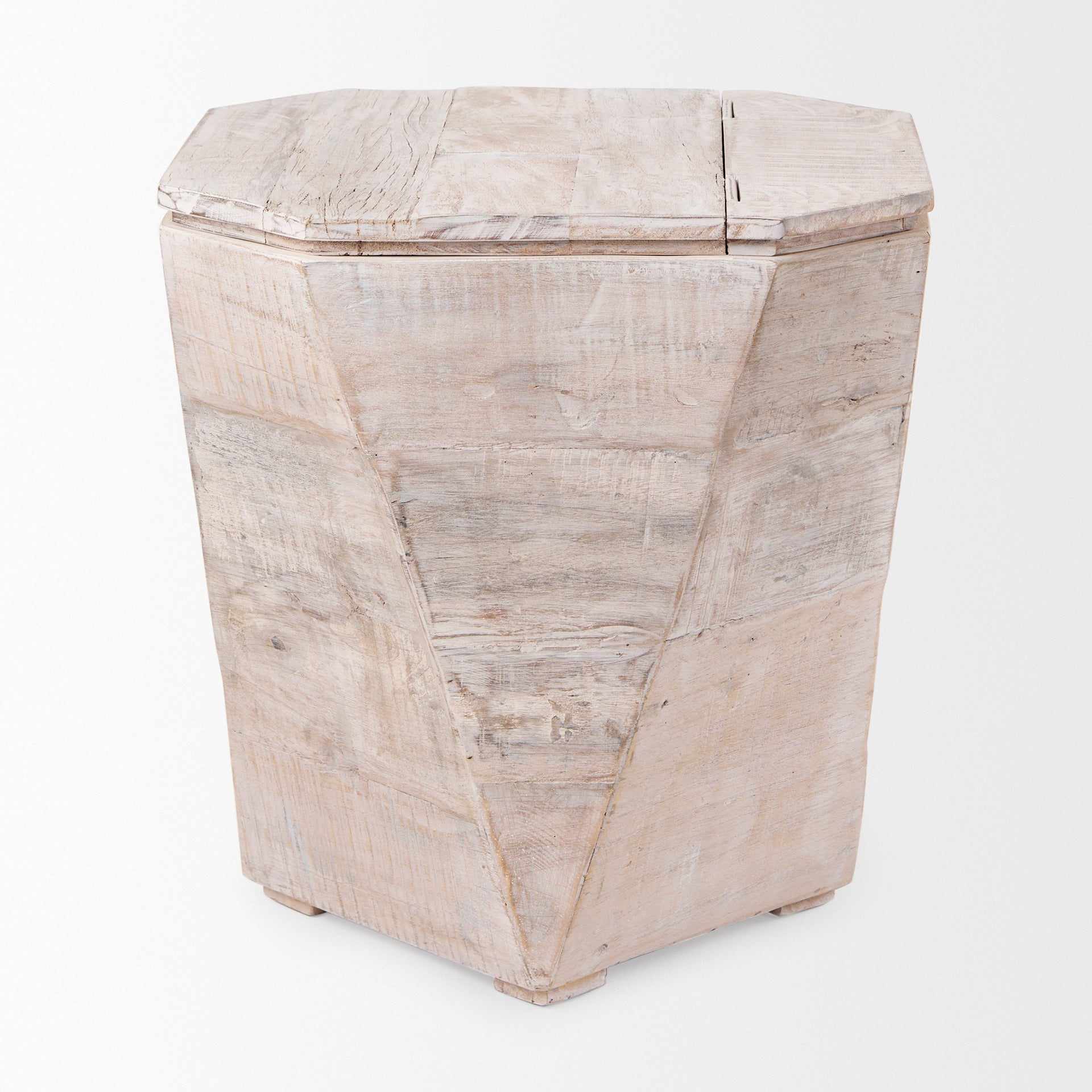 Esagano Light Brown Side Table | Calgary Furniture Store