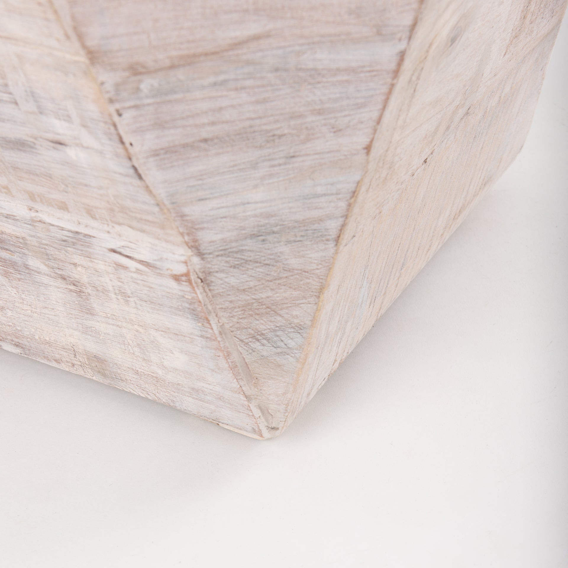 Esagano Light Brown Side Table | Calgary Furniture Store