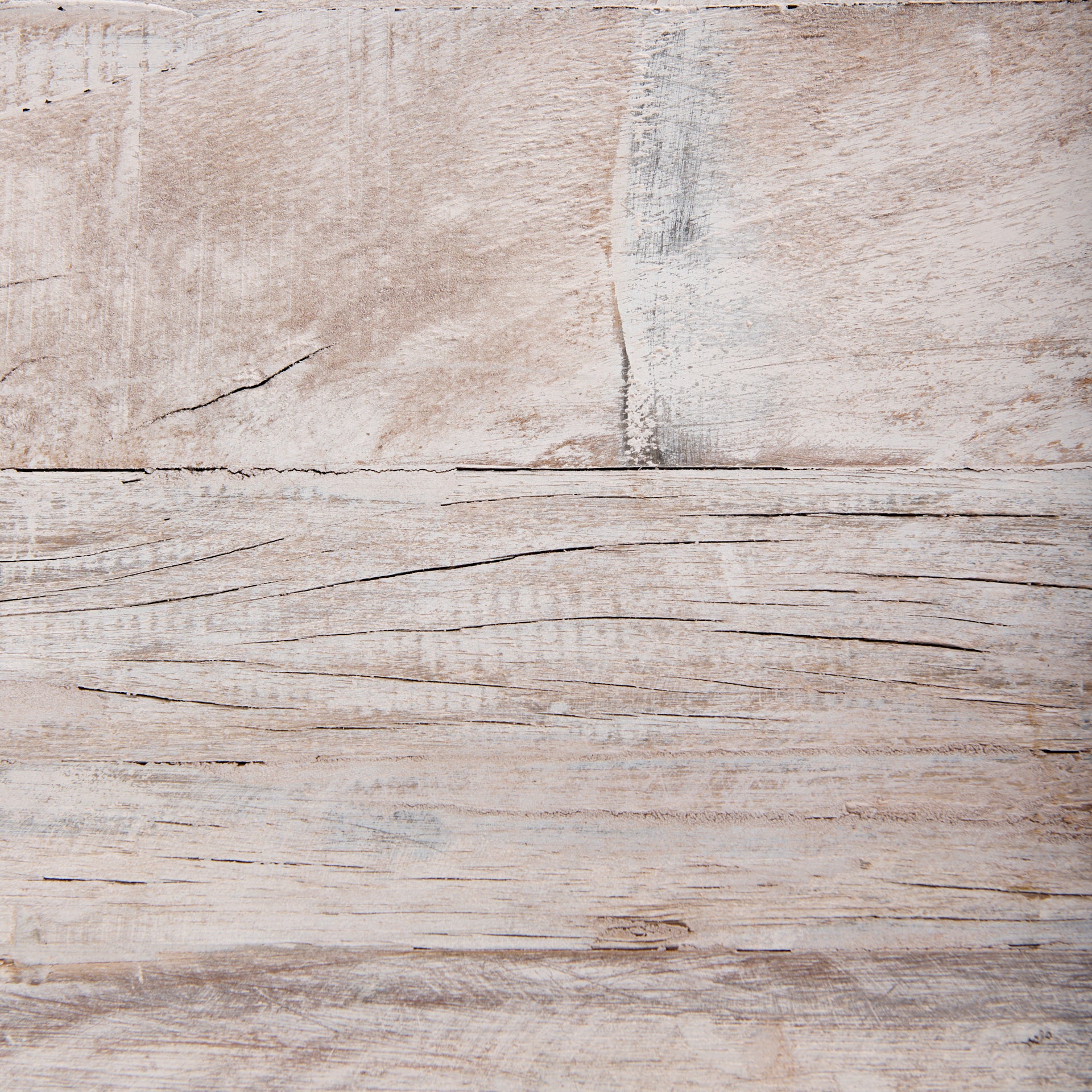 Esagano Light Brown Side Table | Calgary Furniture Store
