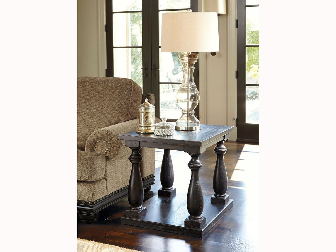 Mallacar End Table | Calgary Furniture Store