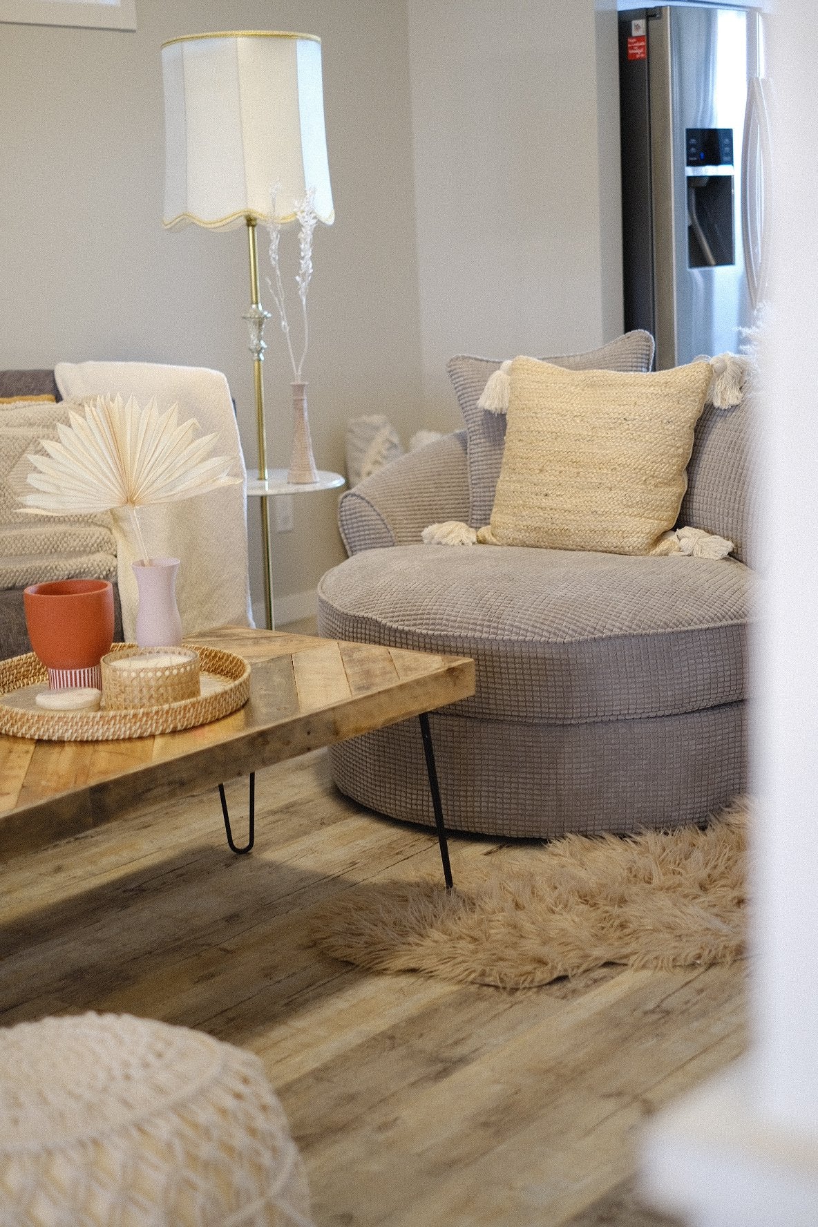 44" Lennox Mini Cuddle Nest Chair, Made in Canada 🇨🇦 | Calgary's Furniture Store | Calgary Sofas