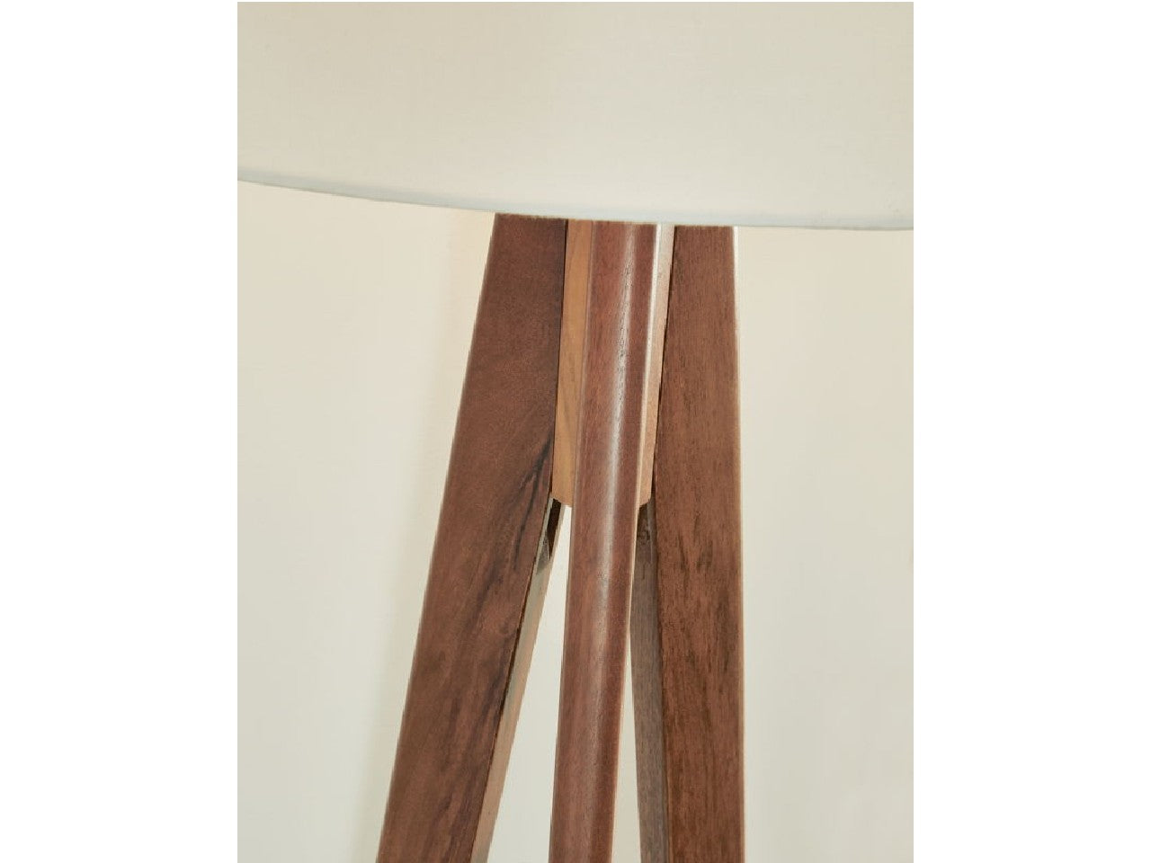 Dallson Floor Lamp - Brown | Calgary Furniture Store
