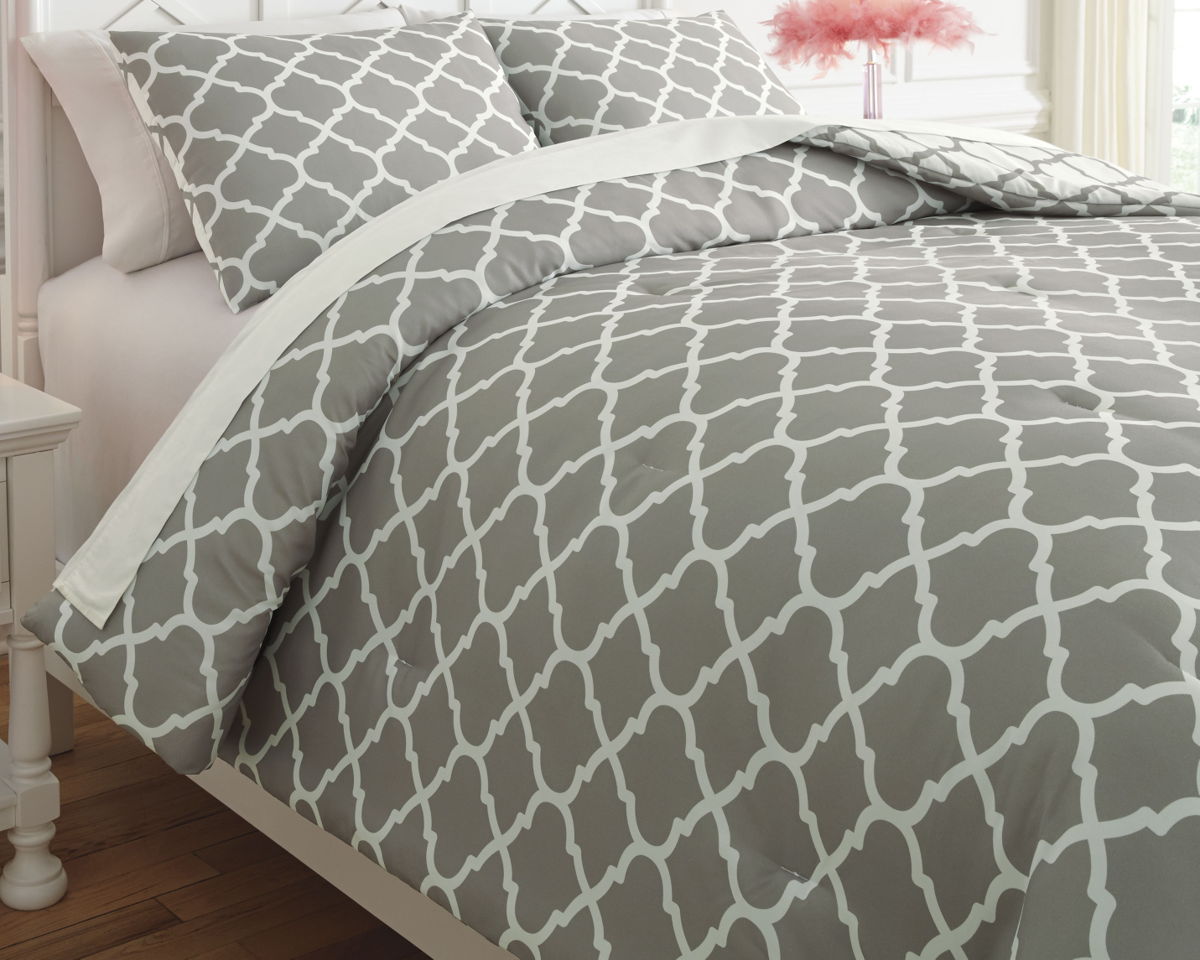 Media Comforter Set | Calgary Furniture Store