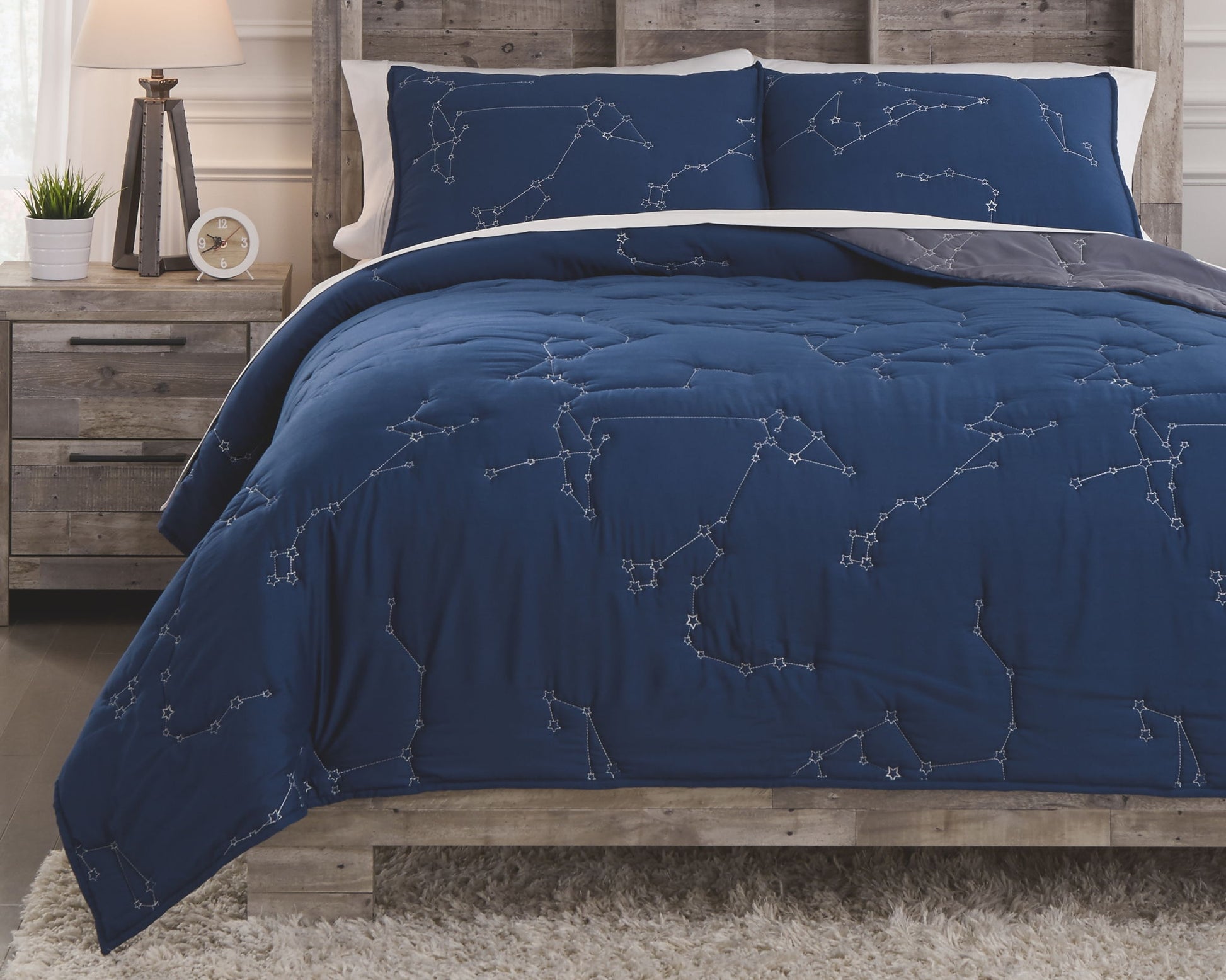 Ekin Quilt Set | Calgary Furniture Store