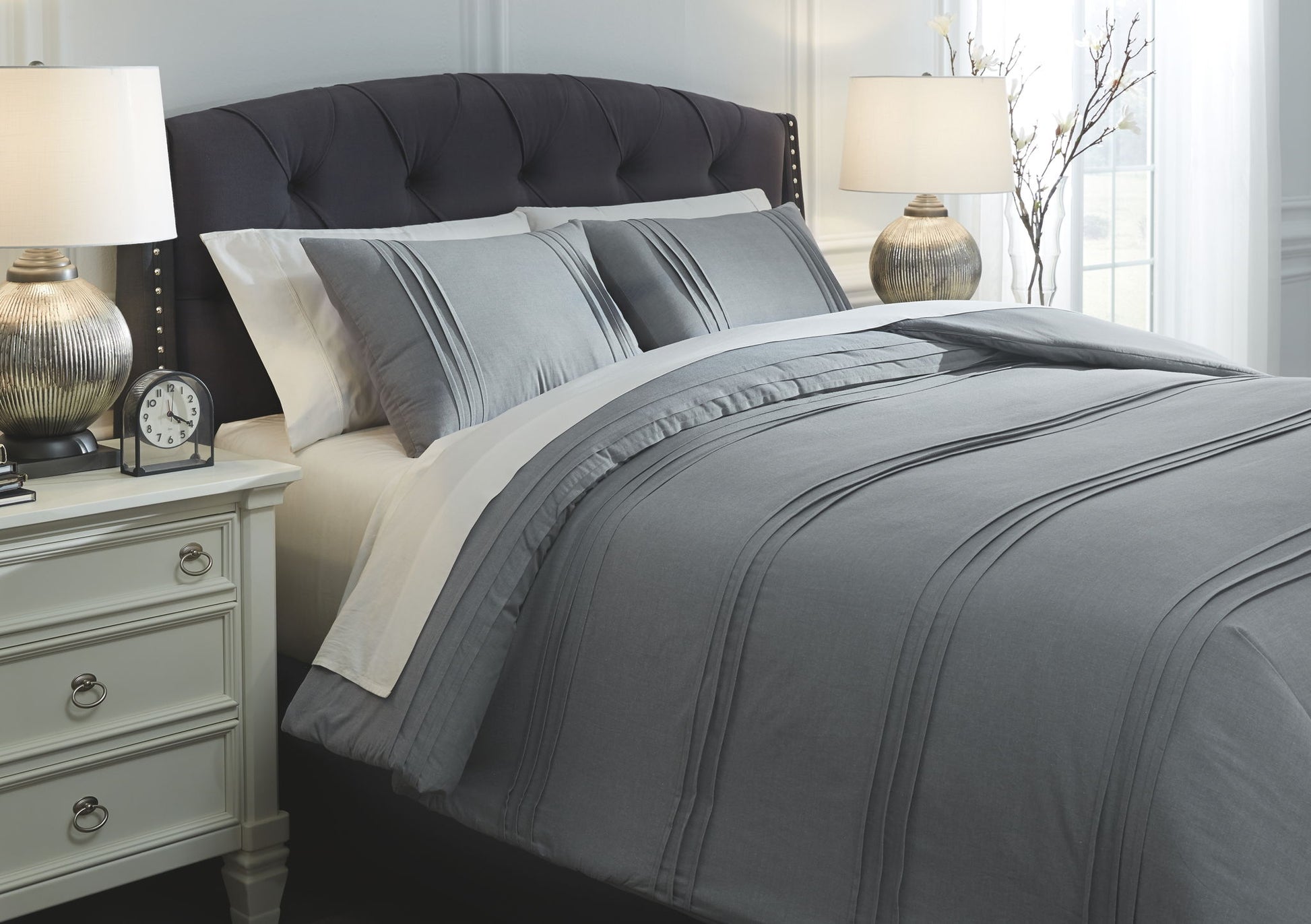 Mattias Comforter Set | Calgary Furniture Store