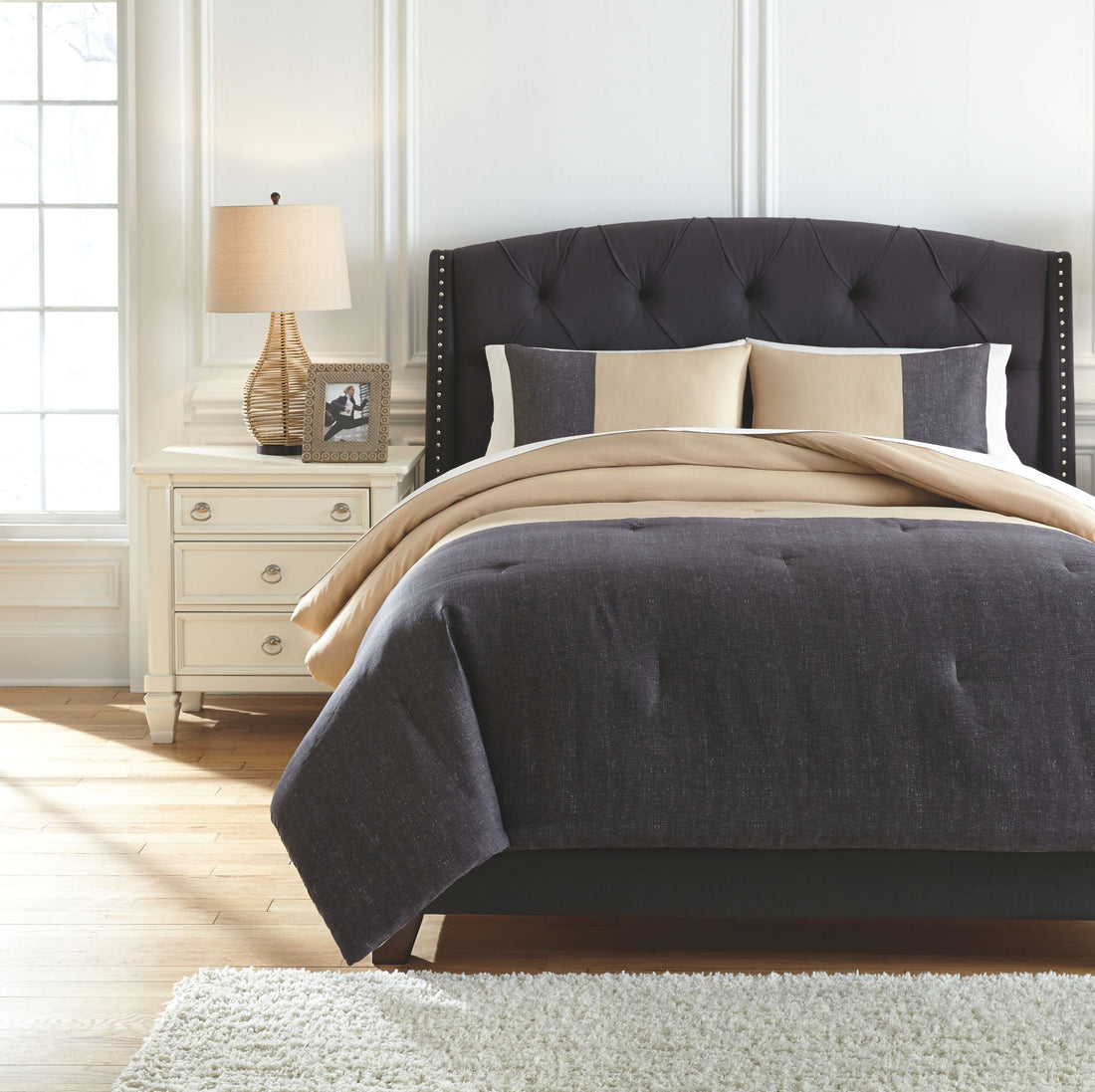 Medi Comforter Set | Calgary Furniture Store