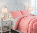 Avaleigh Comforter Set | Calgary Furniture Store