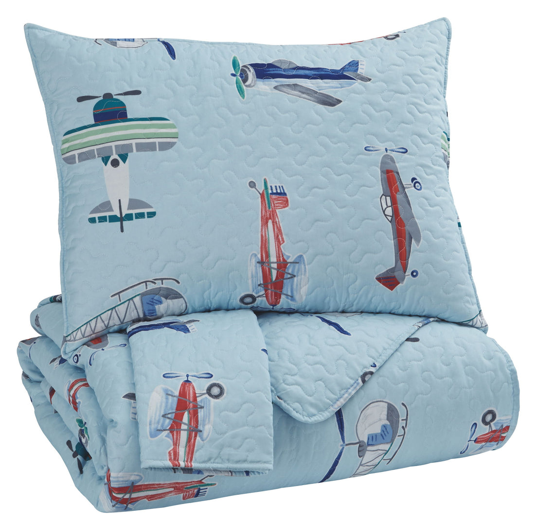 McAllen Quilt Set | Calgary Furniture Store
