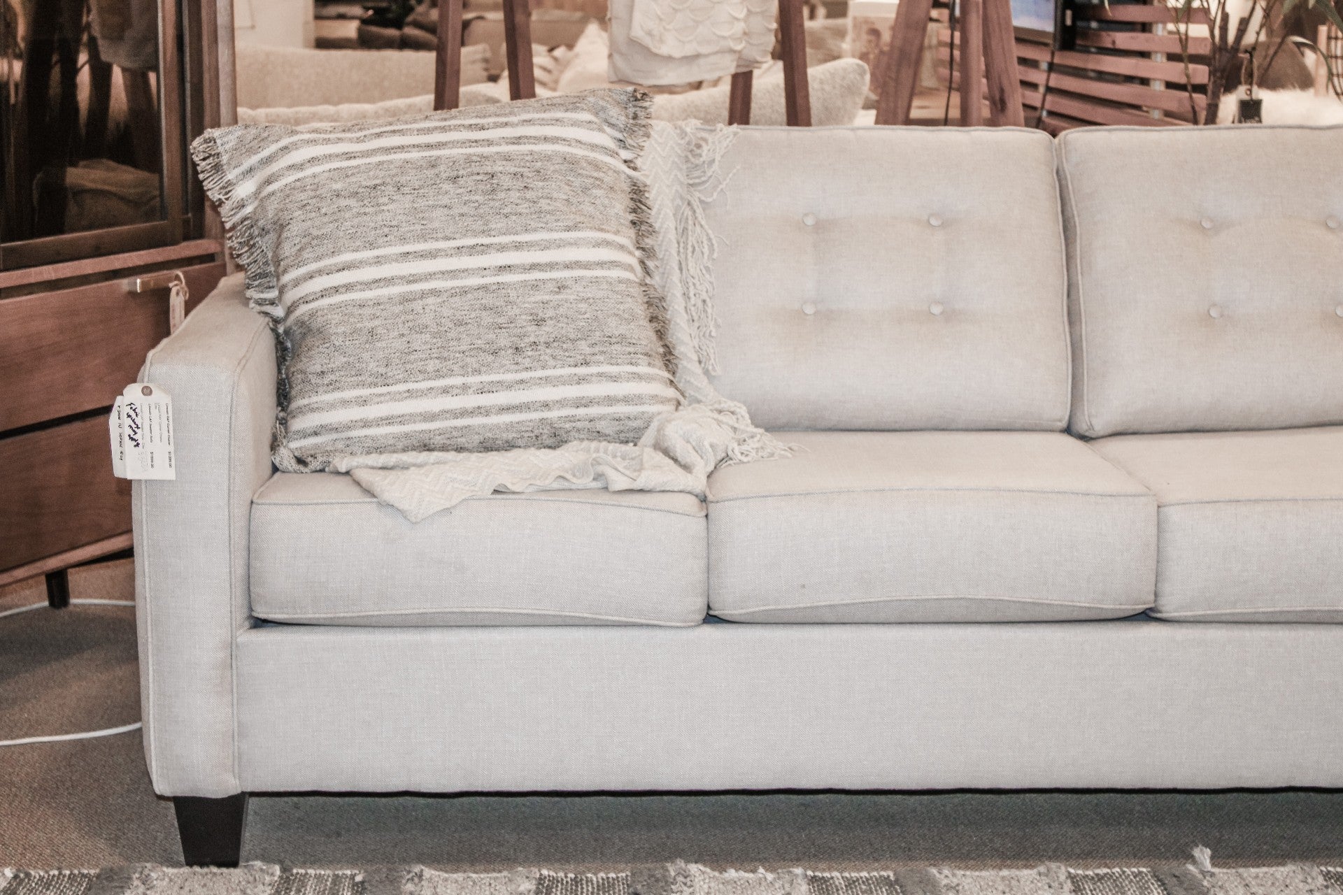 Lincoln Custom Sectional 🇨🇦 | Calgary Furniture Store