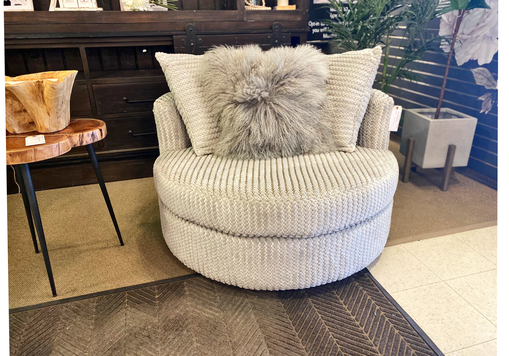 44" Mini Nest Chair,  Made in Canada 🇨🇦 | Calgary Furniture Store